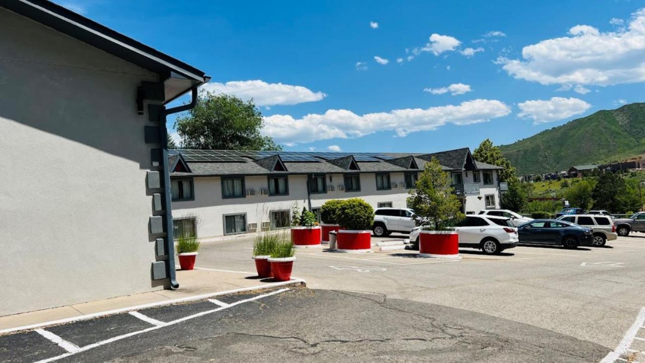 Adventure Inn - Glenwood Springs Εξωτερικό φωτογραφία