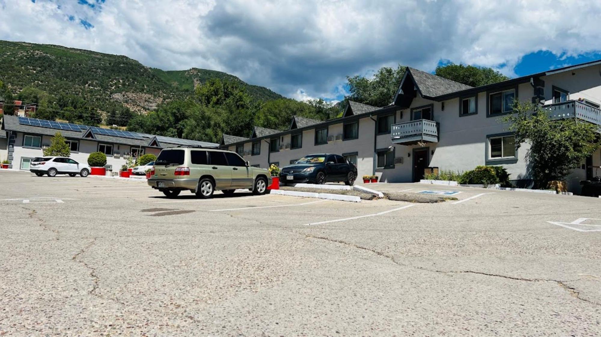 Adventure Inn - Glenwood Springs Εξωτερικό φωτογραφία