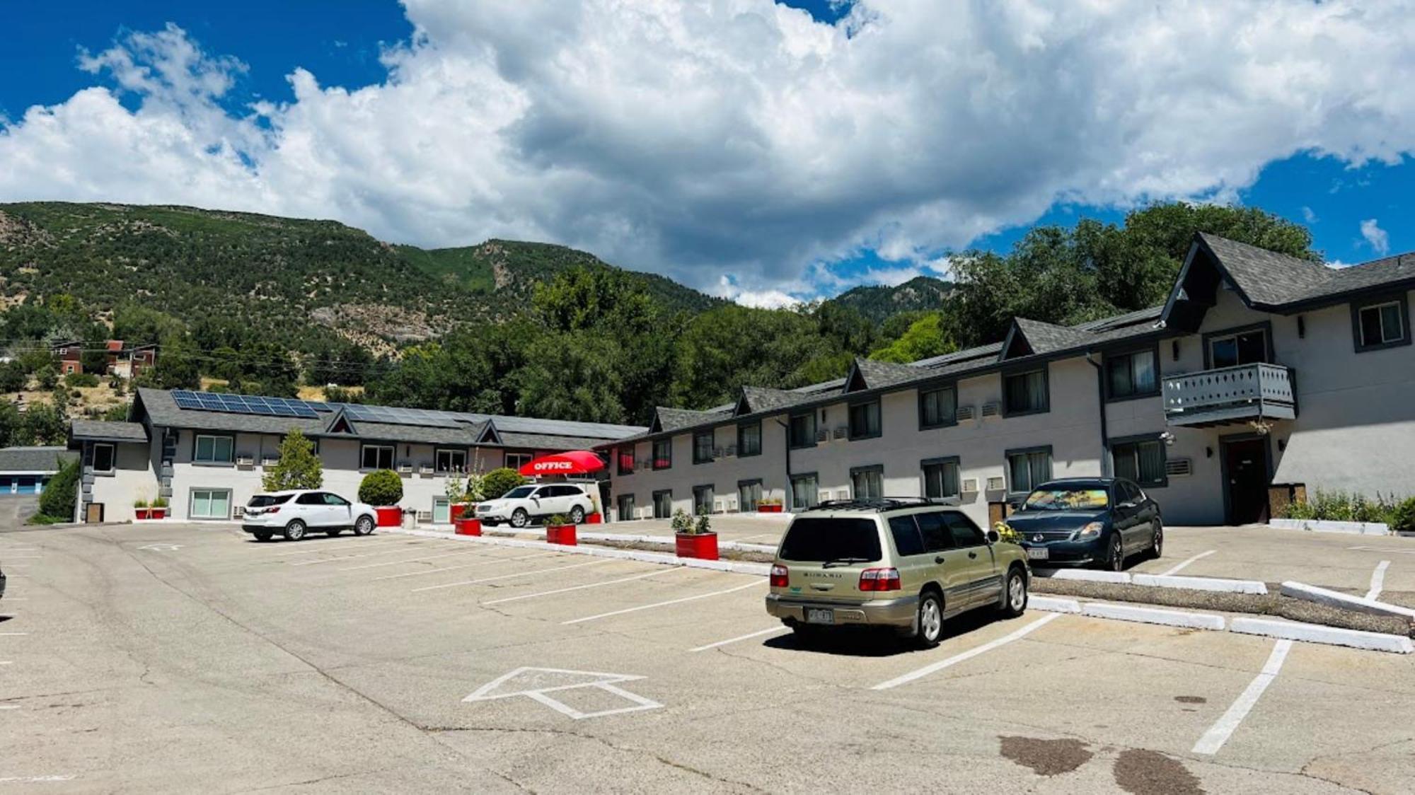 Adventure Inn - Glenwood Springs Εξωτερικό φωτογραφία