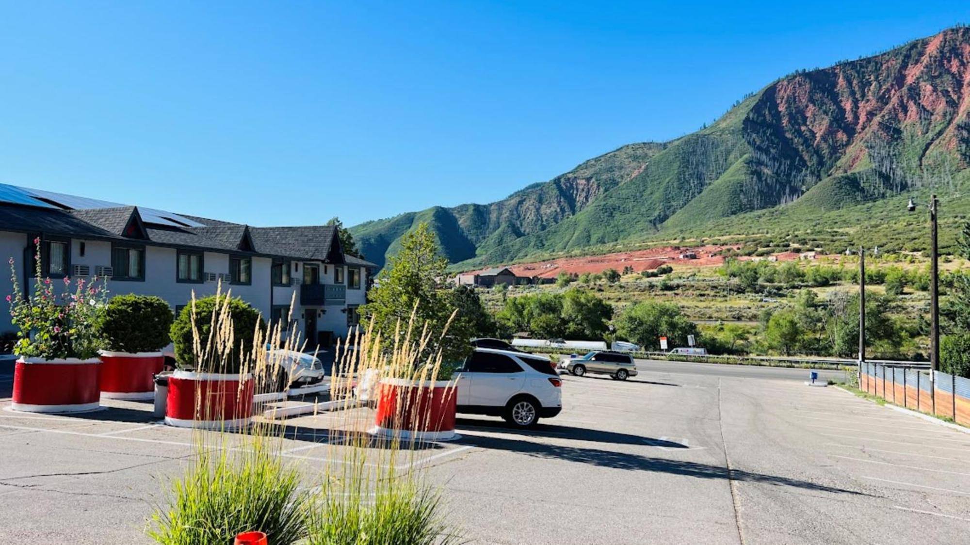 Adventure Inn - Glenwood Springs Εξωτερικό φωτογραφία