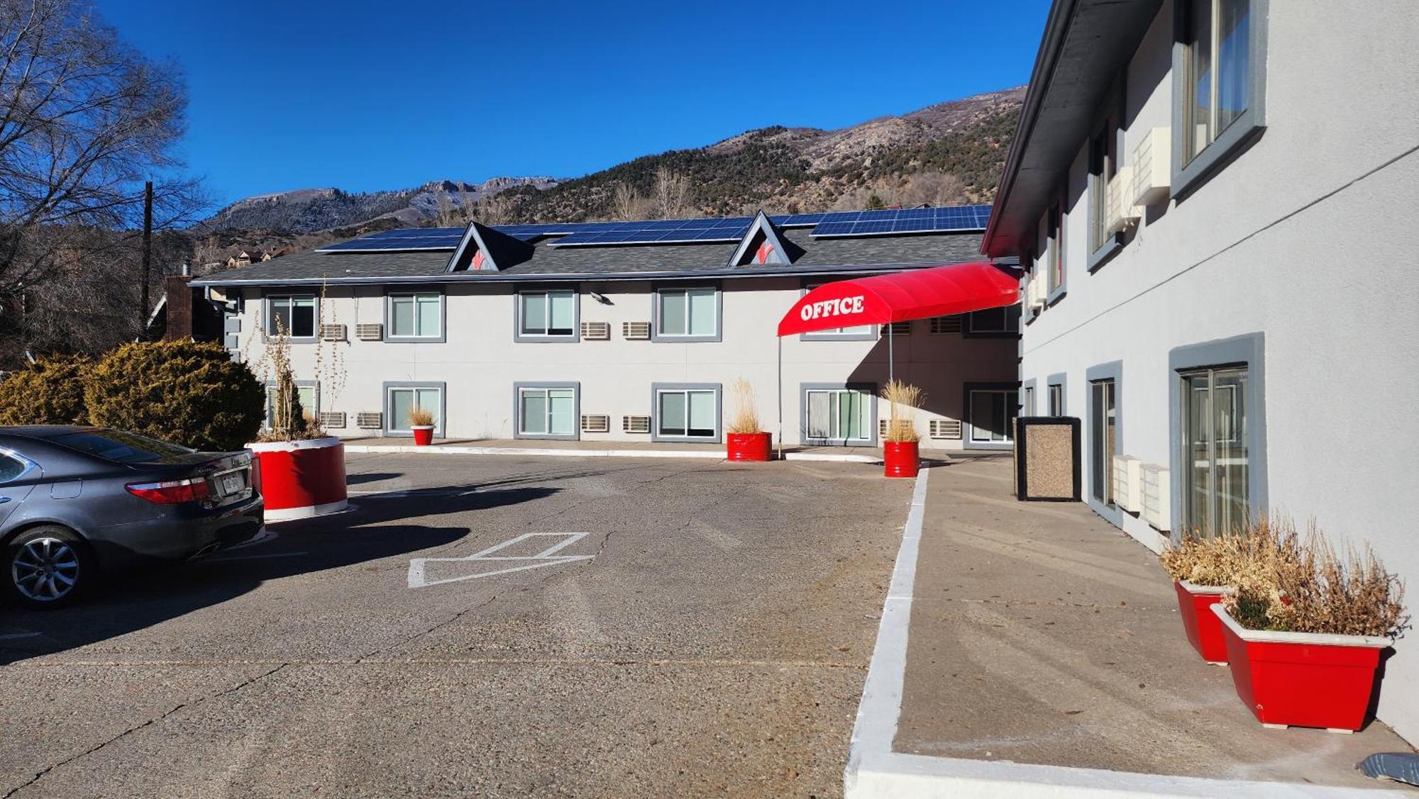 Adventure Inn - Glenwood Springs Εξωτερικό φωτογραφία